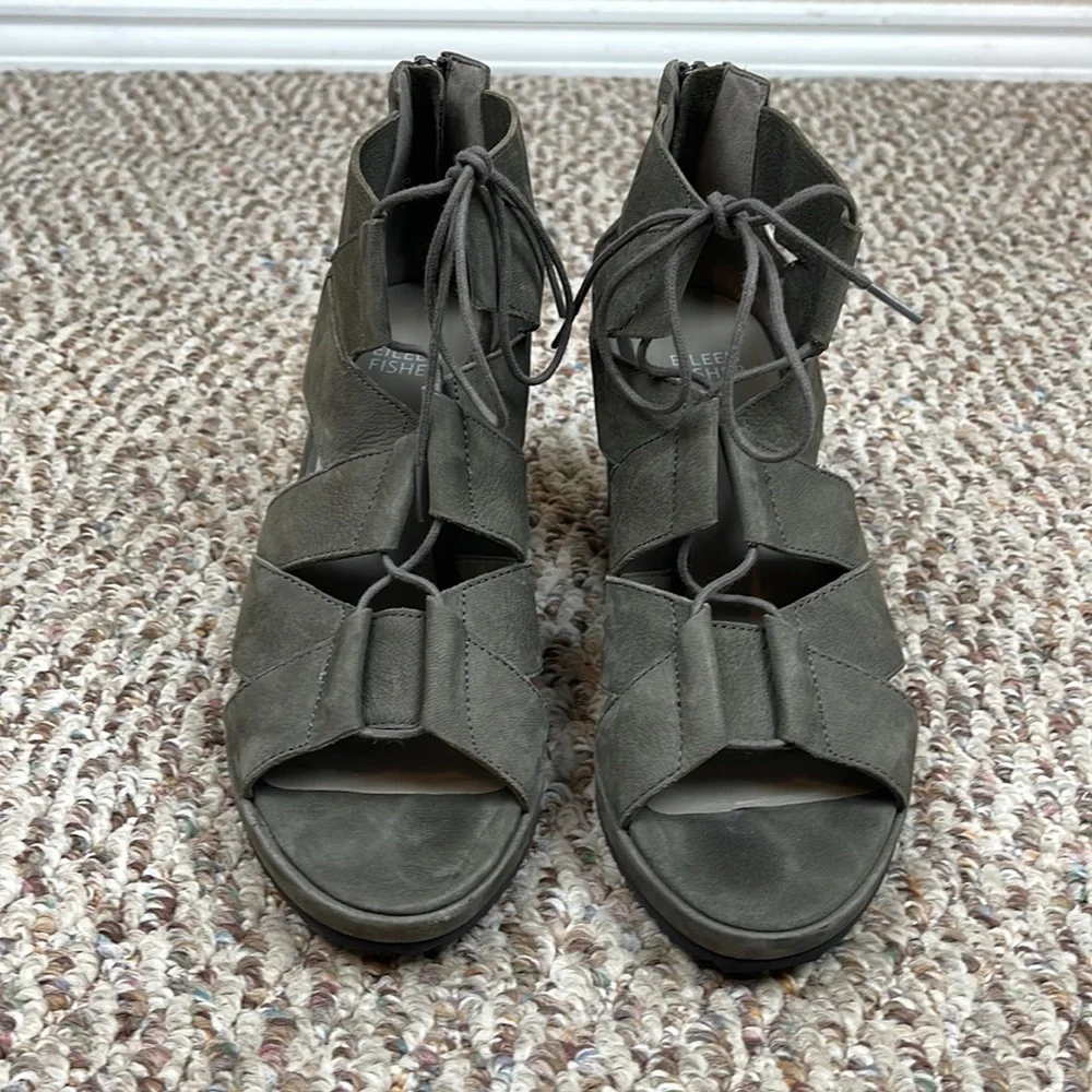 EILEEN FISHER DIBS GREY SUEDE LEATHER LACE-UP WEDGE SANDALS